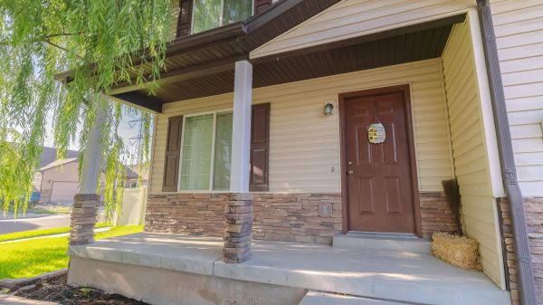 Cost of Concrete Porch Installation in Birmingham